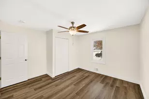 2695 Lake St, Lake Station, IN 46405 - Photo 15