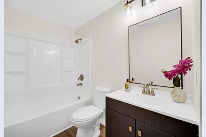 2695 Lake Street, Lake Station, IN 46405 - Photo 9