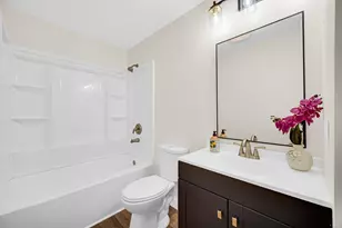 2695 Lake St, Lake Station, IN 46405 - Photo 9