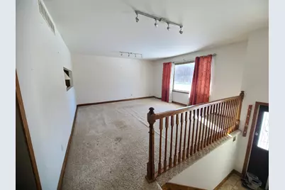 13291 County Rd 700 W, Demotte, IN 46310 - Photo 7