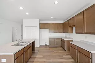 6641 E 103rd Ave, Crown Point, IN 46307 - Photo 3