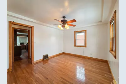 1472 Atlas St. Atlas, Hammond, IN 46320 - Photo 3