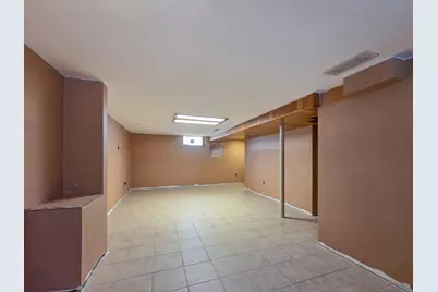 1472 Atlas St. Atlas, Hammond, IN 46320 - Photo 23