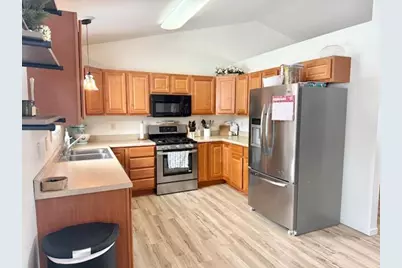 1781 Kelly Court, Wheatfield, IN 46392 - Photo 15