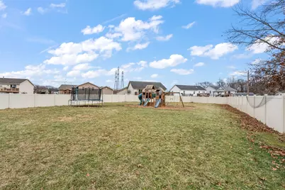 1089 Lakeview Drive, Hobart, IN 46342 - Photo 21