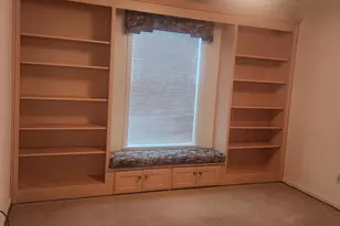 2721 Georgetowne Dr, Highland, IN 46322 - Photo 13