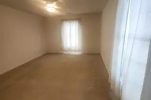 2721 Georgetowne Dr, Highland, IN 46322 - Photo 19