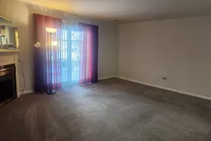 2721 Georgetowne Dr, Highland, IN 46322 - Photo 7