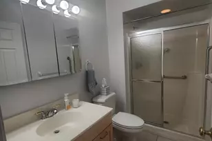 2721 Georgetowne Dr, Highland, IN 46322 - Photo 15