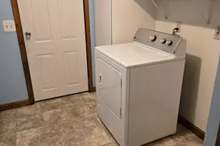 3152 Heavilin Rd, Valparaiso, IN 46385 - Photo 11