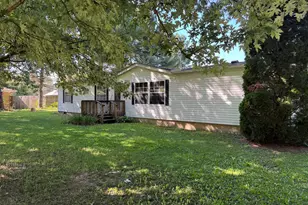 3152 Heavilin Rd, Valparaiso, IN 46385 - Photo 1