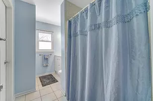 8031 North Dr, Highland, IN 46322 - Photo 11