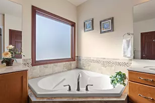 2651 Woodbine Dr, Valparaiso, IN 46383 - Photo 27