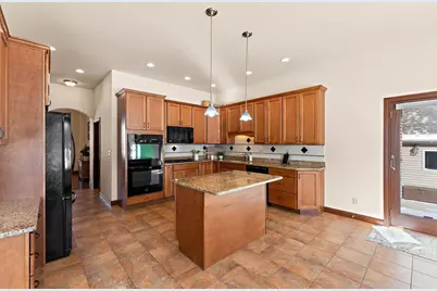 2651 Woodbine Drive, Valparaiso, IN 46383 - Photo 17