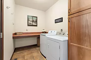 2651 Woodbine Dr, Valparaiso, IN 46383 - Photo 23