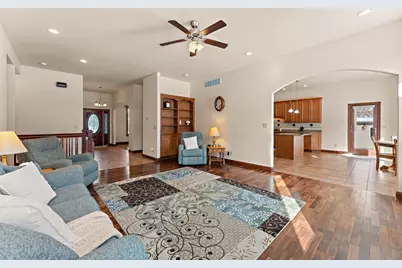 2651 Woodbine Drive, Valparaiso, IN 46383 - Photo 15