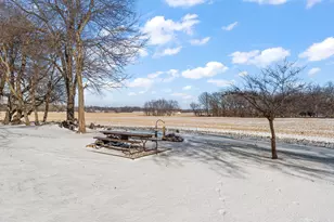 2651 Woodbine Dr, Valparaiso, IN 46383 - Photo 43