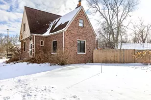 42 Indi Illi Pkwy, Hammond, IN 46324 - Photo 7
