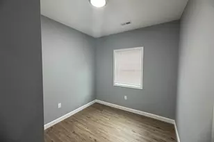 5055 Maryland St, Gary, IN 46409 - Photo 7