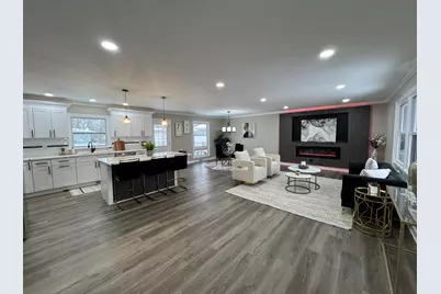 1531 Fran-Lin Pkwy, Munster, IN 46321 - Photo 3