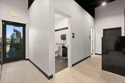 1120 W U.S. 30 #B, Schererville, IN 46375 - Photo 7