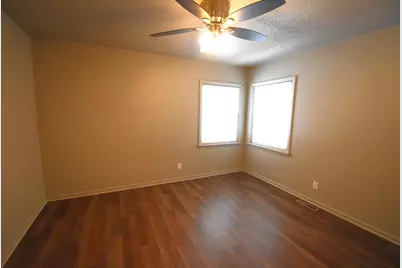 225 W Grace Street, Rensselaer, IN 47978 - Photo 23