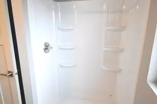 225 W Grace St, Rensselaer, IN 47978 - Photo 25