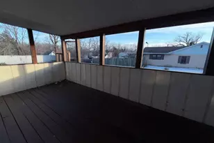 322 Burnham St, Lowell, IN 46356 - Photo 5