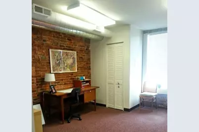 13 Lincolnway #302, Valparaiso, IN 46383 - Photo 3