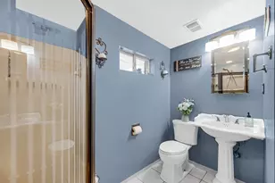 2812 W 60th Dr, Merrillville, IN 46410 - Photo 21