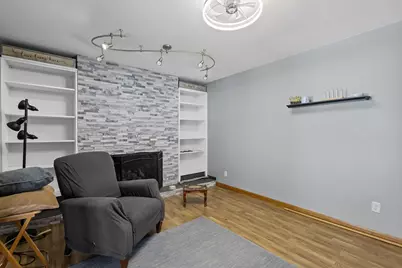 7748 Delaware Place, Merrillville, IN 46410 - Photo 9