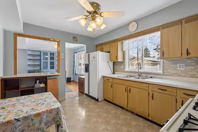 7748 Delaware Place, Merrillville, IN 46410 - Photo 17