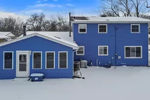 7748 Delaware Pl, Merrillville, IN 46410 - Photo 3