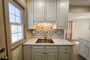 301 Belden Pl, Munster, IN 46321 - Photo 11