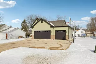 2235 Coldspring Rd, Crown Point, IN 46307 - Photo 5