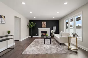 1243 Center Ross Rd, Crown Point, IN 46307 - Photo 11