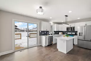 1243 Center Ross Rd, Crown Point, IN 46307 - Photo 9