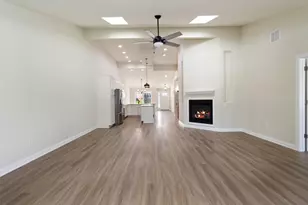 10691 Walnut Dr, Saint John, IN 46373 - Photo 11