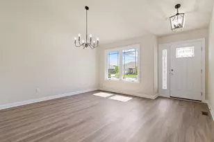 10691 Walnut Dr, Saint John, IN 46373 - Photo 3