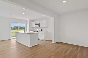 581 Cressmoor Blvd, Hobart, IN 46342 - Photo 7