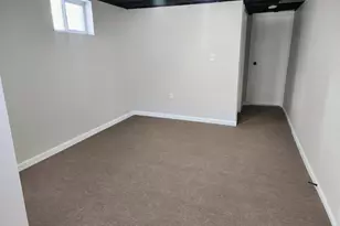 418 Taft St, Gary, IN 46404 - Photo 15