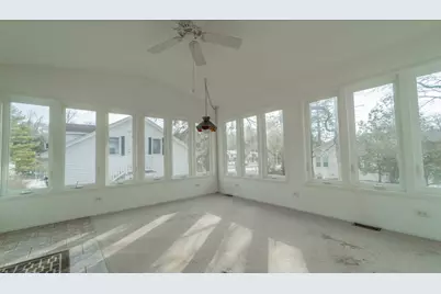 18 Diana Road, Ogden Dunes, IN 46368 - Photo 5