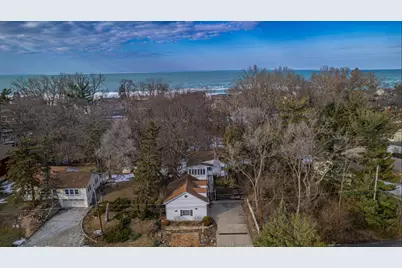 18 Diana Road, Ogden Dunes, IN 46368 - Photo 3