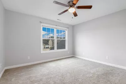 1070 Lakeview Drive, Hobart, IN 46342 - Photo 31