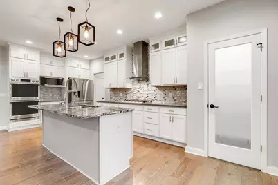 1070 Lakeview Drive, Hobart, IN 46342 - Photo 11