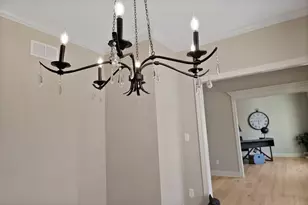 515 Meadow Brooke Ln, Dyer, IN 46311 - Photo 9