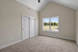 515 Meadow Brooke Ln, Dyer, IN 46311 - Photo 33