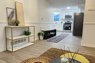 2014 E Elm St, Griffith, IN 46319 - Photo 7