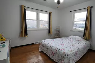 5345 Johnson St, Merrillville, IN 46410 - Photo 17