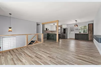 624 N 50 W, Valparaiso, IN 46385 - Photo 3